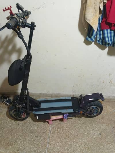 scooty scooter electric
