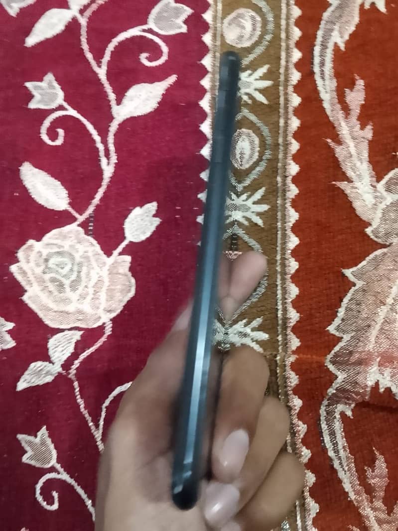 Apple iPhone 7 Plus 4