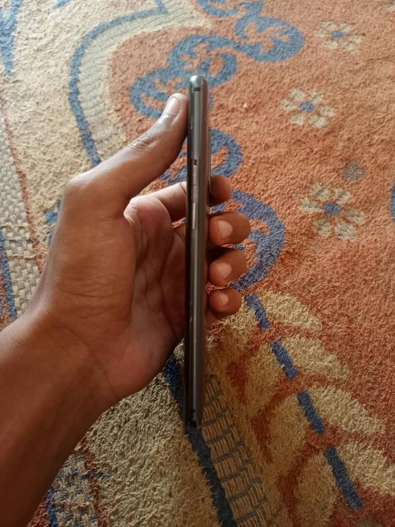One Plus 7 Pro 3