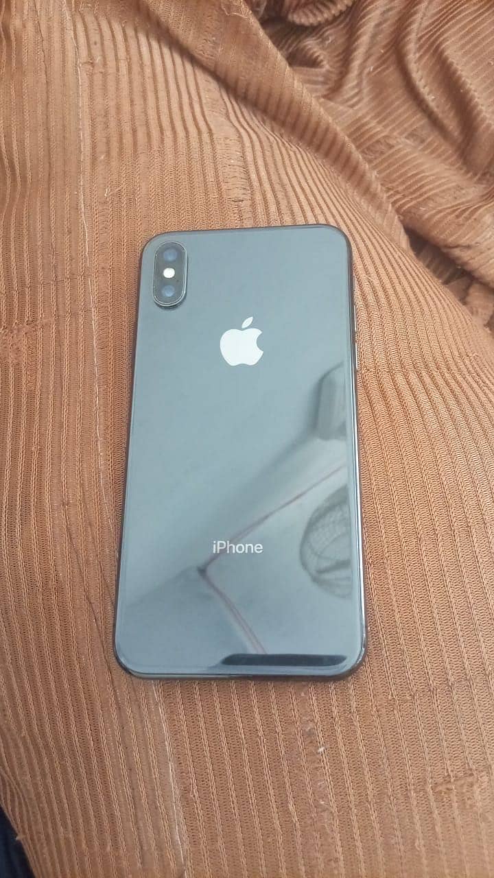 Apple iPhone X 1