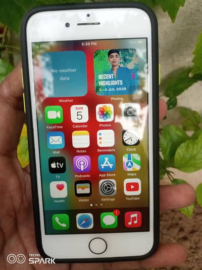 Apple iPhone 8 jv 64gb Back crack battery service All ok