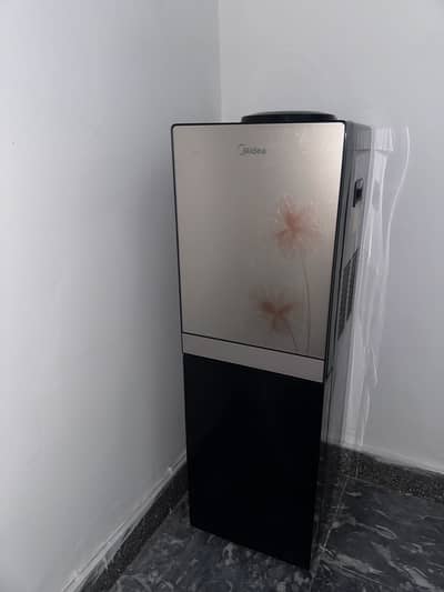 Midea water dispenser- 3 taps