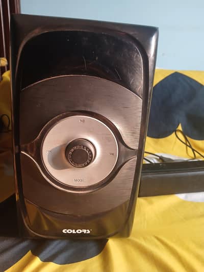 colors speakers