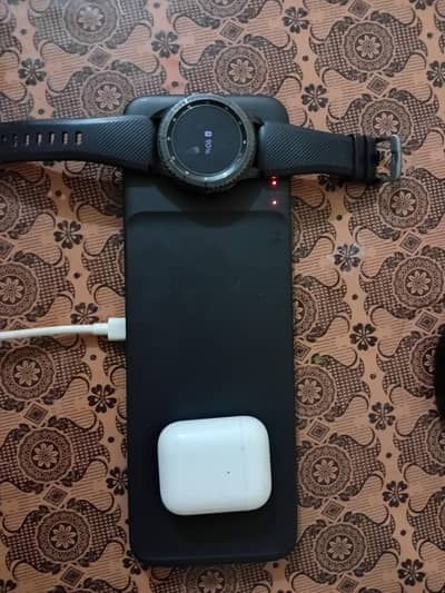 Samsung Wireless Charger Trio EP-P6300
