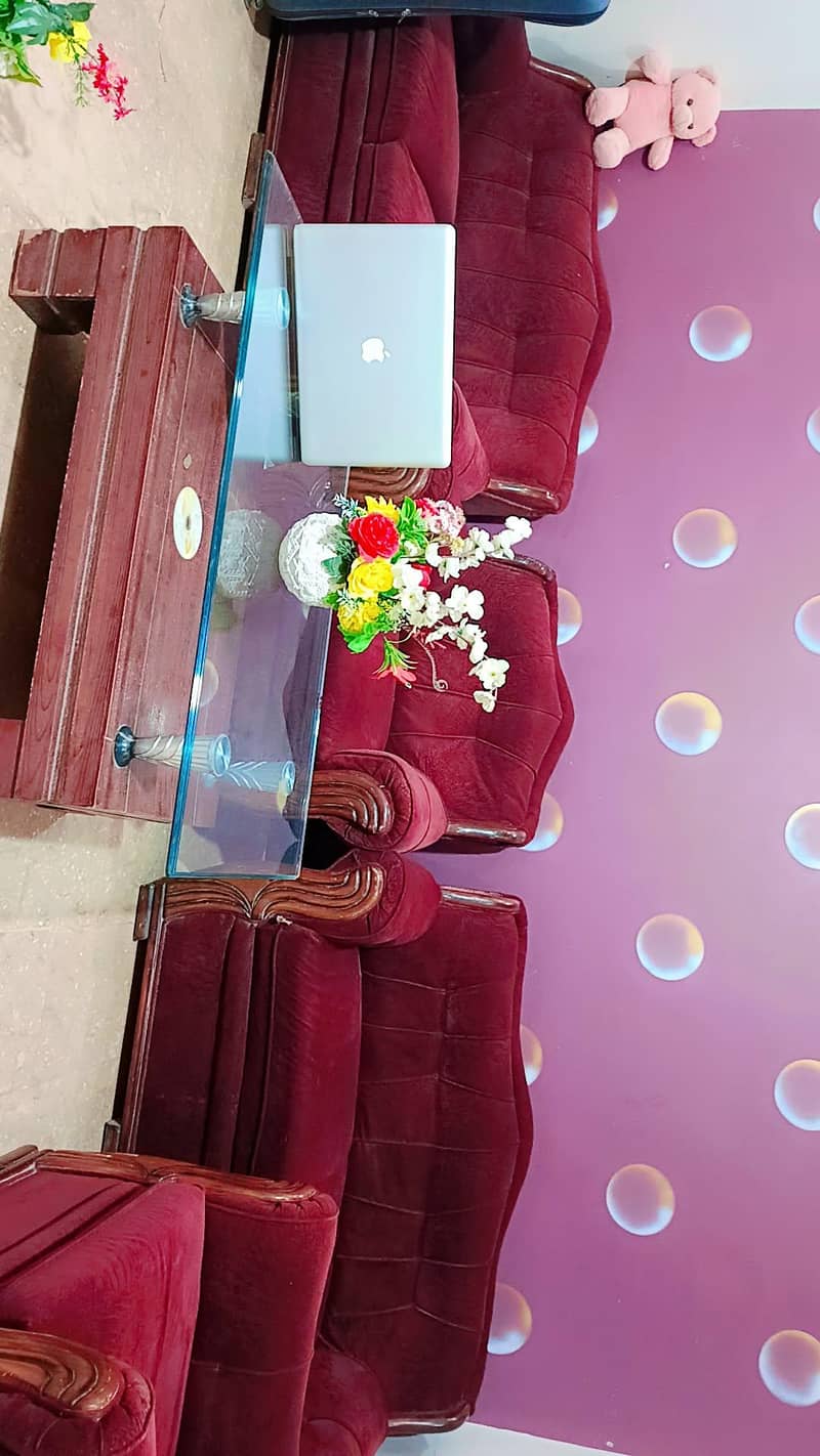 sofa sat 3