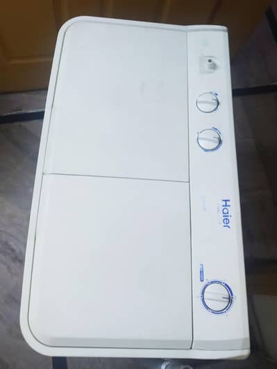 Haier 7.5 KG Semi Automatic Washing Machine with Dryer