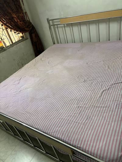 Iron Bed with Matteress