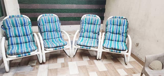 Garden Chair / Swimming pool Chair / Lawn Chair / Outdoor Chair