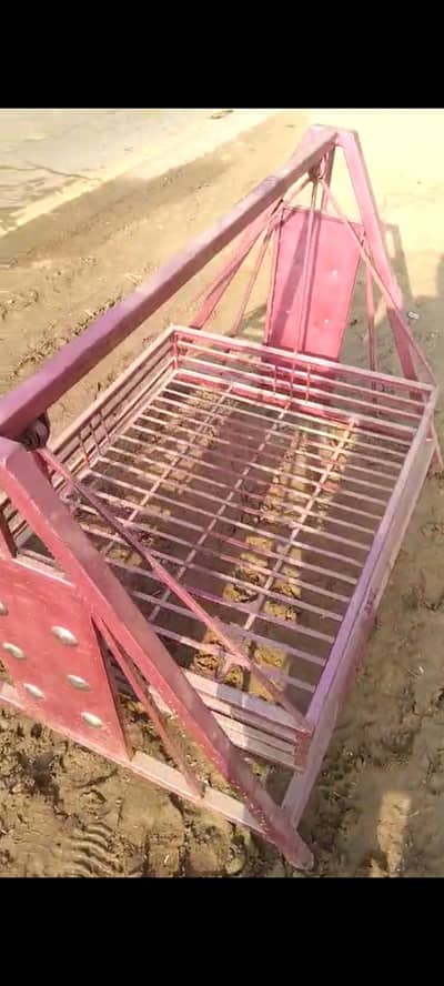 : "Heavy Iron Baby Jhoola / Palna Swing for Sale"