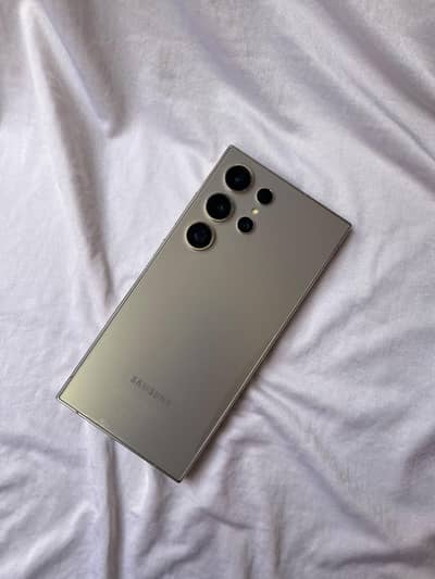 Samsung Mobile S24 Ultra - Non-PTA Phone | Great Condition