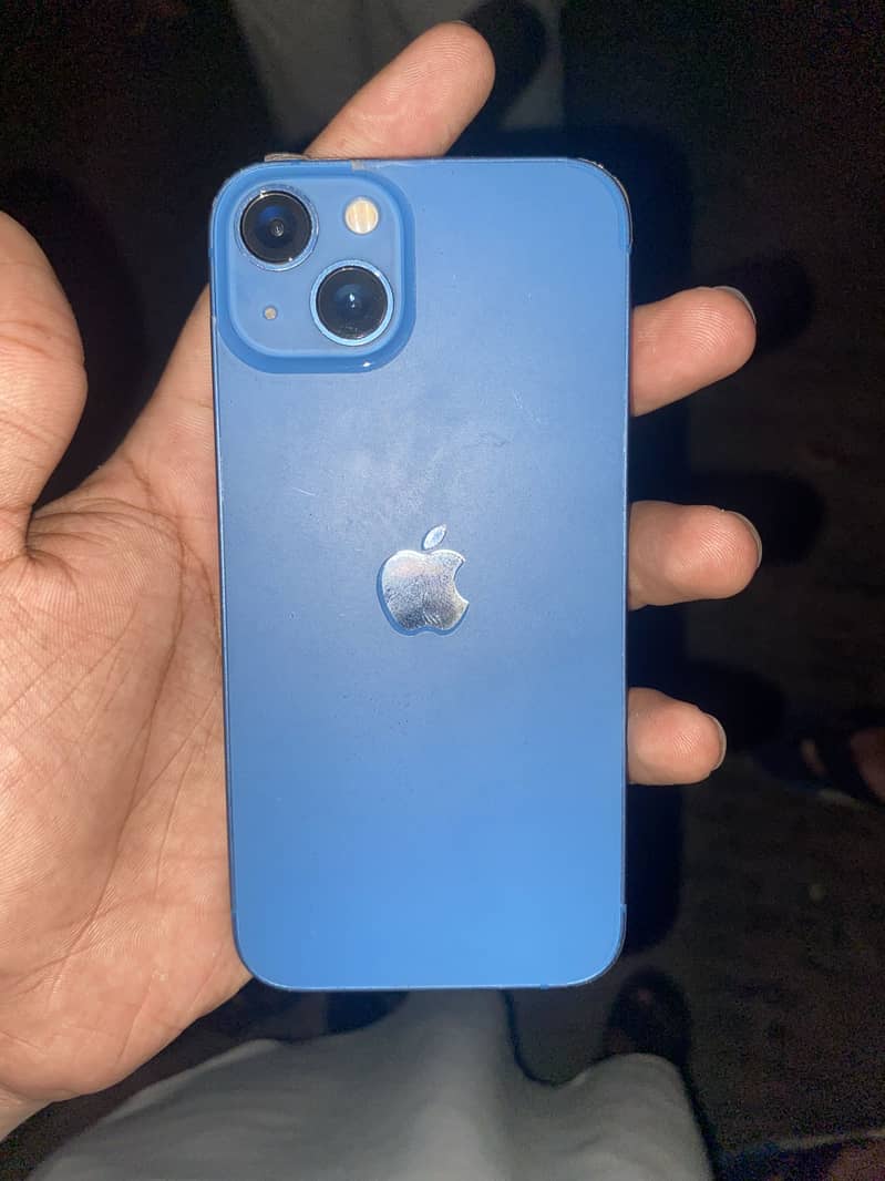iPhone 13 6