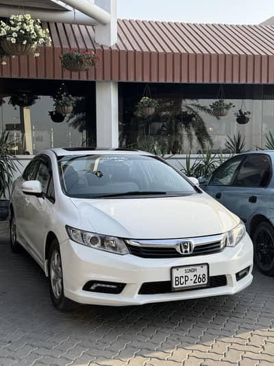 Honda Civic VTi Oriel Prosmatec 2014 UG