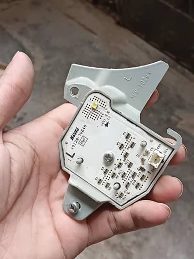 toyota aqua daytime led