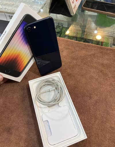 Apple iPhone SE
