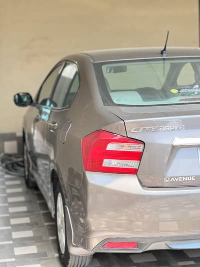 Honda City Aspire 1.3 manual 2017