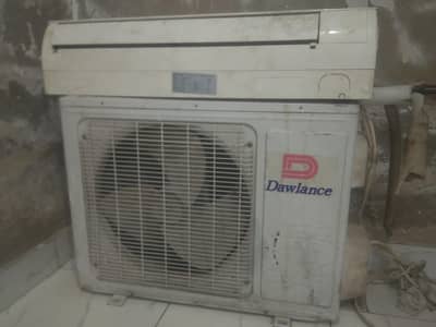 Dawlance 1 ton Air Conditioner