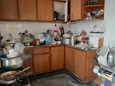 UPPER PORTION AVAILABLE FOR RENT IN MEHRAN BLOCK