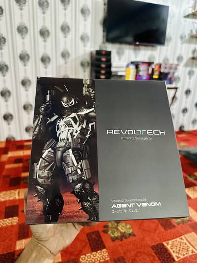 REVOLTECH Amazing Yamaguchi – Agent Venom Action Figure