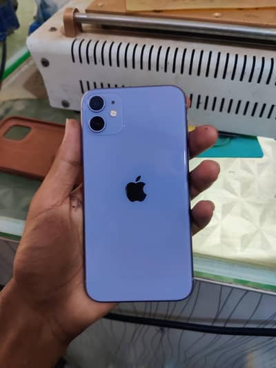 Apple iPhone 11