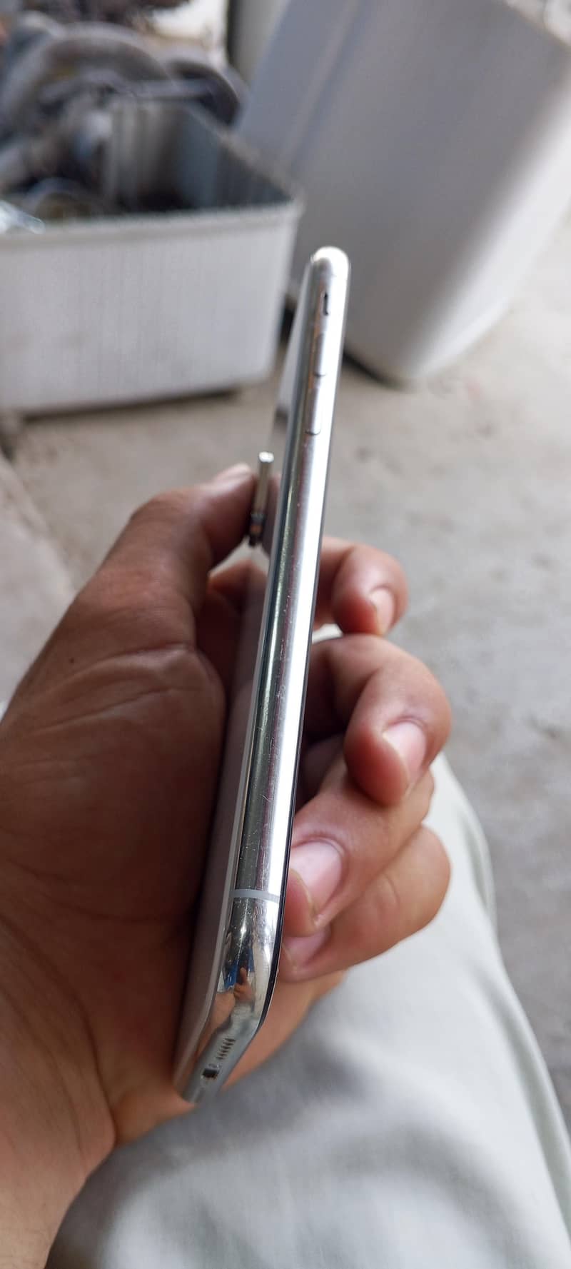 Apple iPhone X 3