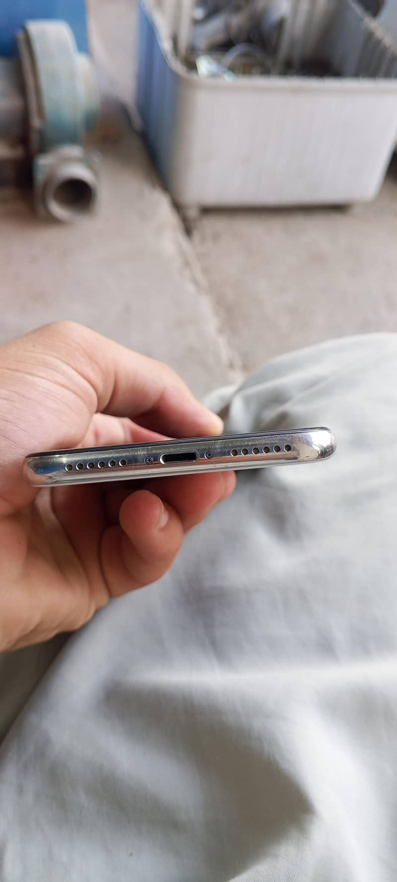 Apple iPhone X 5