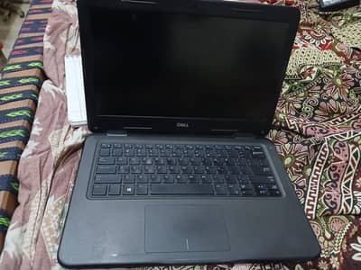 Dell latitude 3300
