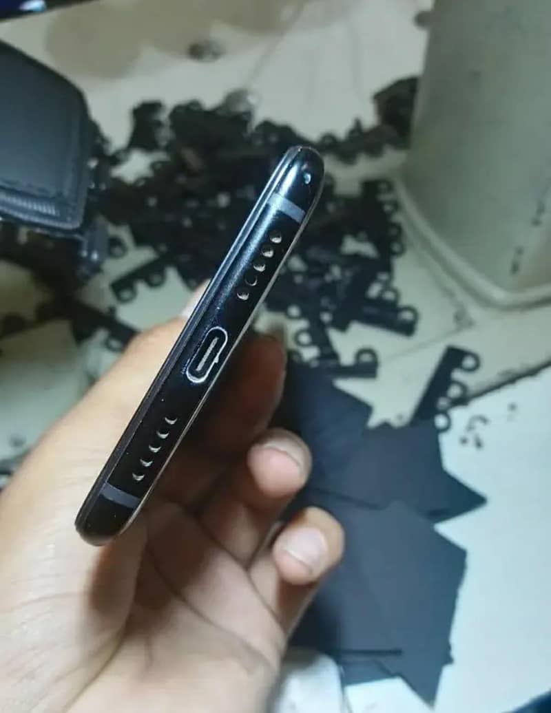 One Plus 6T 1