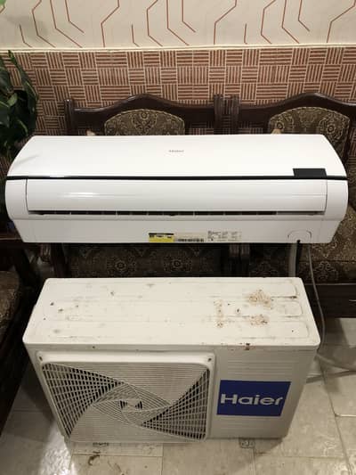 Haier 1.5 Ton Non Inverter Air Conditioner