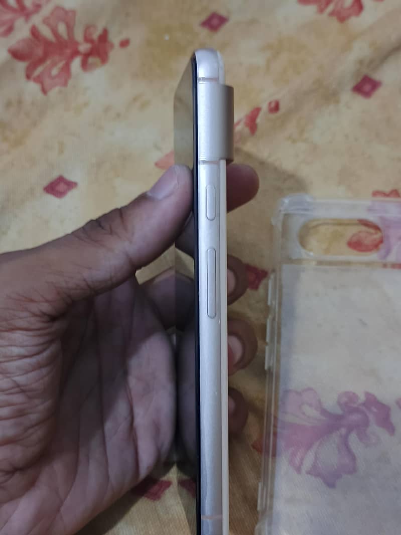 Google Pixel 8 3