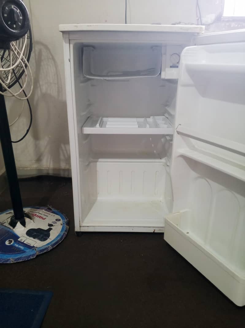 Mini fridge 2