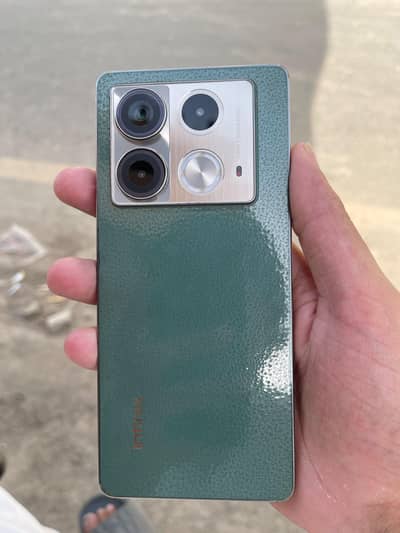 Infinix Note 40