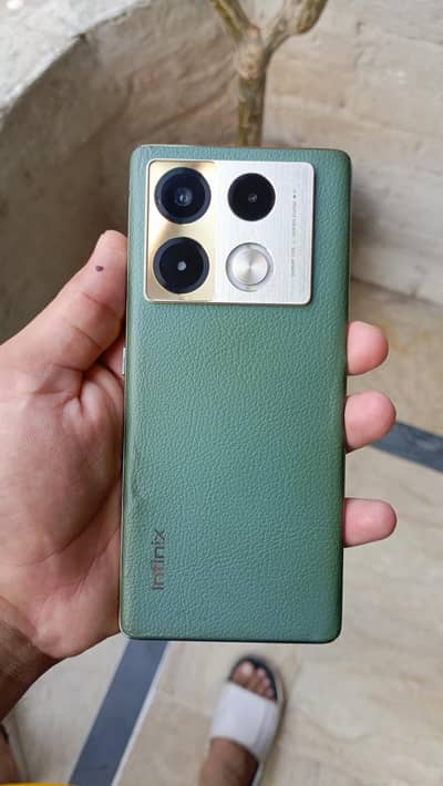 Infinix Note 40 Pro