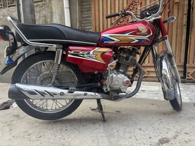 Honda 125 2020 model Excellent condition total genuine