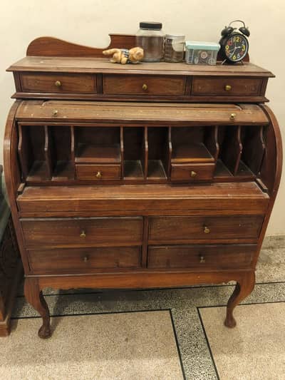 Study table for sale