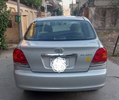 Toyota Platz 2003