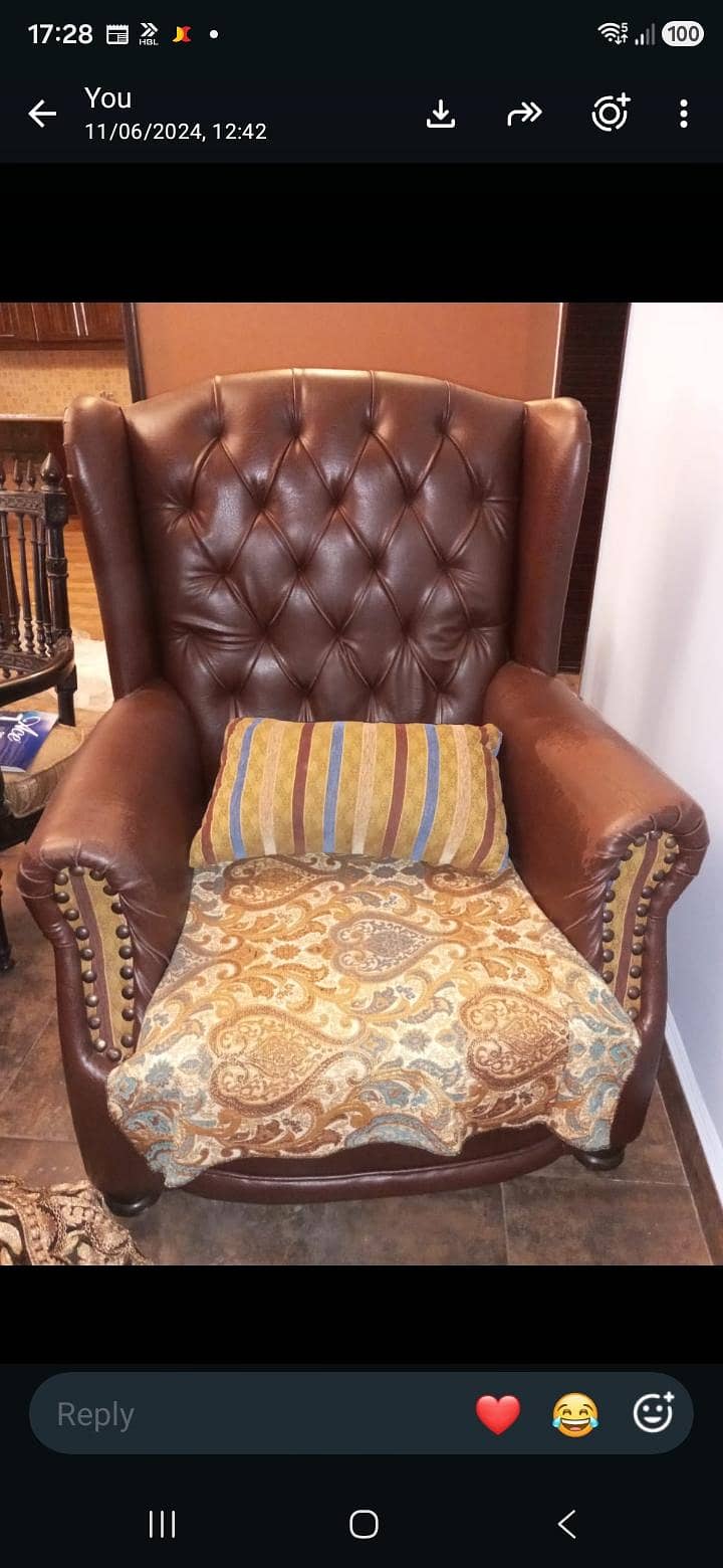 Sofa set 3 +2+1 with centre table 0