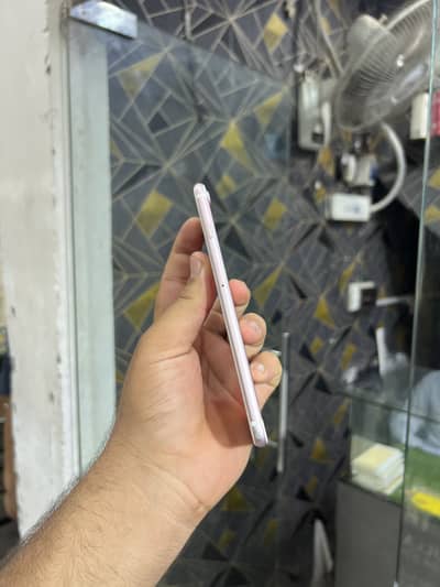 iPhone 7 Plus 03168302838
