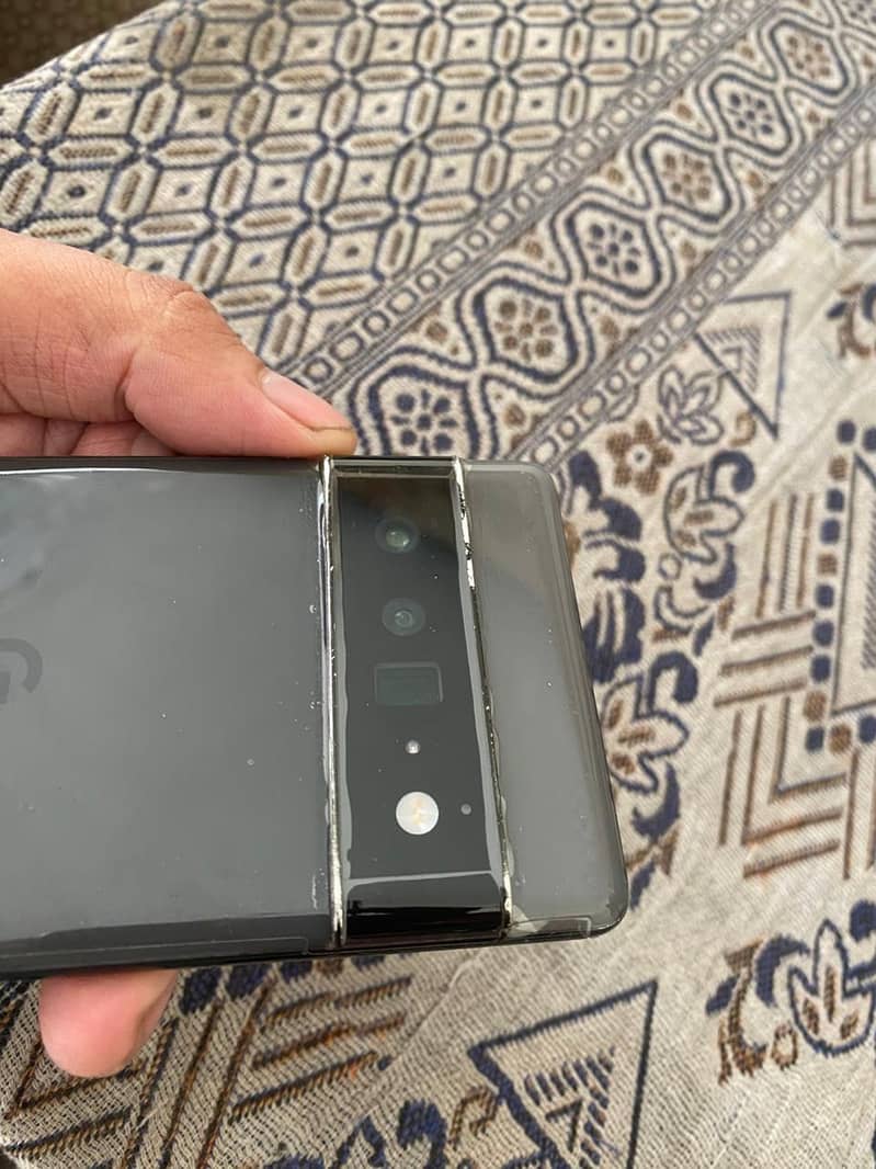 Google Pixel 6 Pro 2