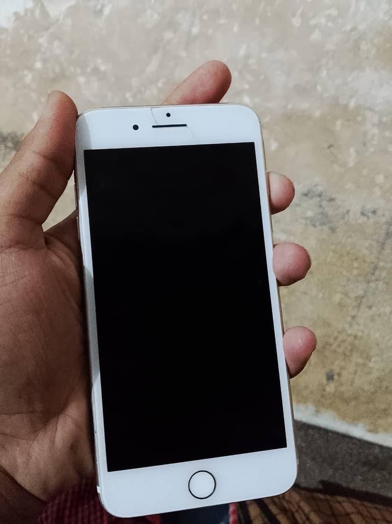 Apple iPhone 7 Plus 2