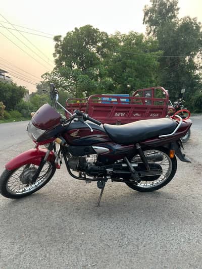 Honda Pridor 100 CC For Sale  Red Color Punjab Number BWN