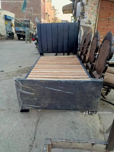 Single Bed / Wooden Single beds / Poshish Single beds/ single bed