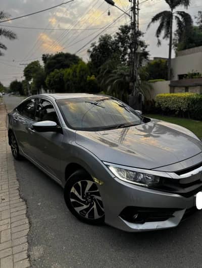 Honda Civic Oriel UG 2016/17