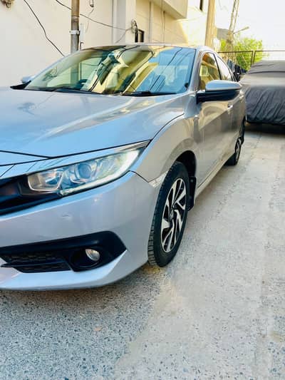Honda Civic Oriel UG 2016/17