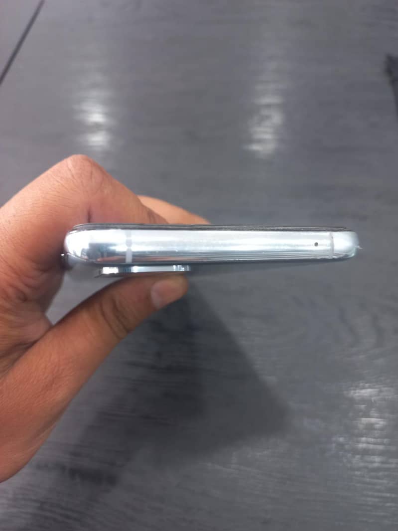 One Plus 8t 3