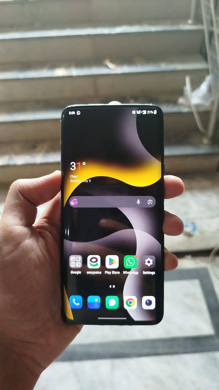 One Plus 7 Pro 1