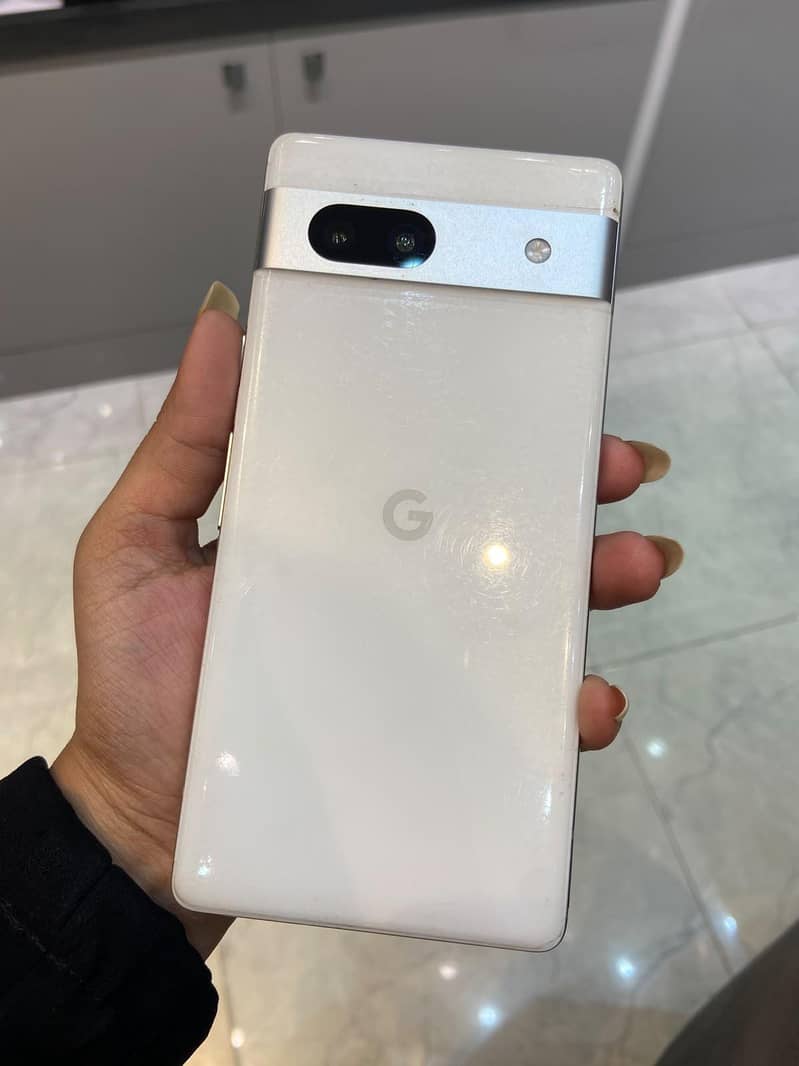 Google Pixel 7a 0