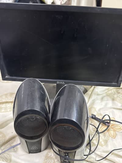 Dell monitor and speakers