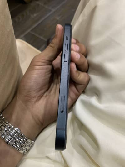 Apple iPhone 13 jv