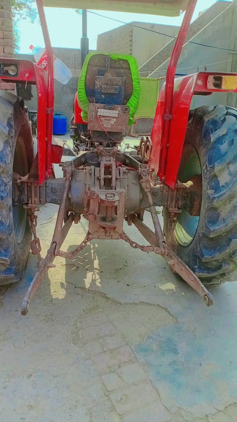 Tractor 260 10