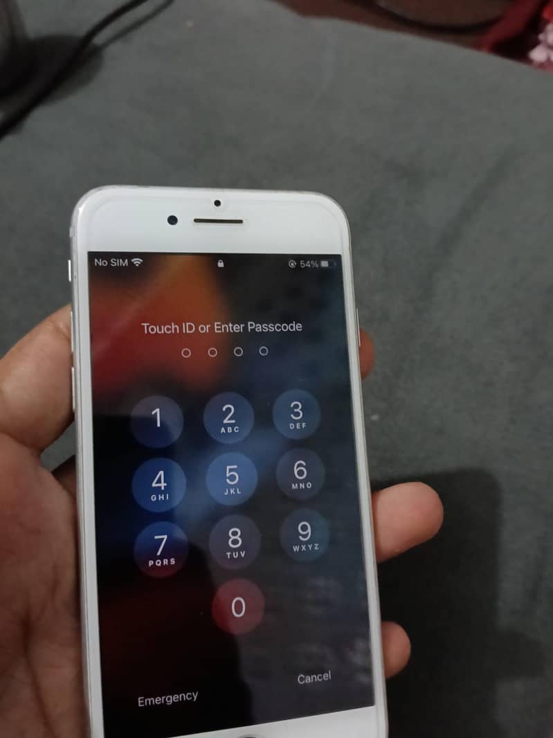 Apple iPhone 7 5